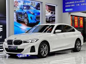 BMW i3 2024 Электрический