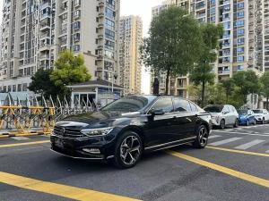 Volkswagen Magotan 2023 Бензин