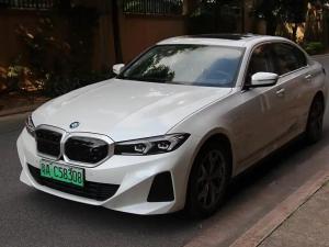 BMW i3 2024 Электрический