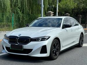 BMW i3 2023 Электрический