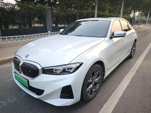 BMW i3 2023 Электрический