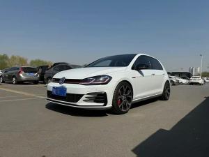 Volkswagen Golf GTI 2018 Бензин