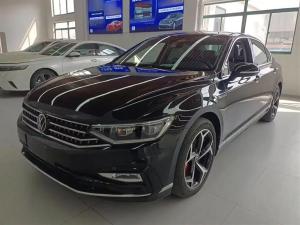 Volkswagen Magotan 2023 Бензин