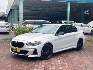 BMW 1 Series 2022 Бензин