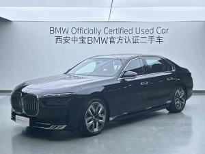 BMW i7 2023 Электрический