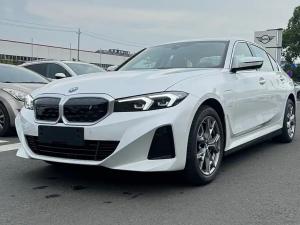 BMW i3 2023 Электрический