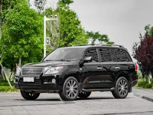 Lexus LX 2011 Бензин