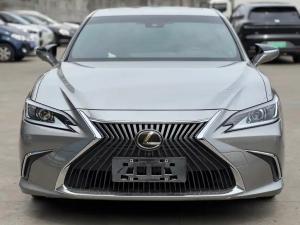Lexus ES 2021 Petrol