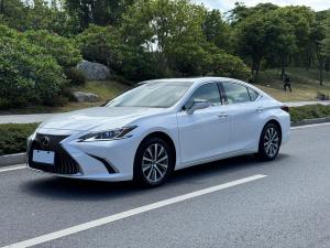 Lexus ES 2021 Седан