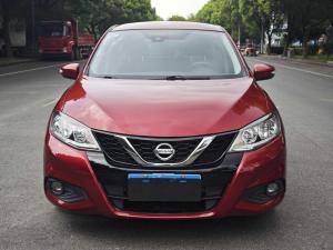 Nissan Tiida 2017 Седан