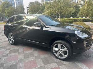 Porsche Cayenne 2010 Внедорожник