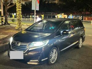 Honda Elysion 2017 Седан