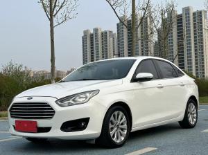 Ford Escort 2017 Седан