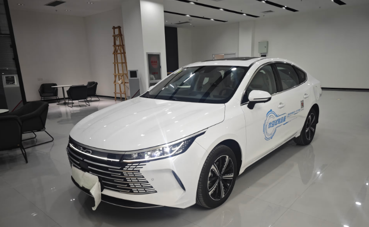 BYD Destroyer 05 2024 Plug-in hybrid