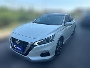 Nissan Altima 2022 Седан