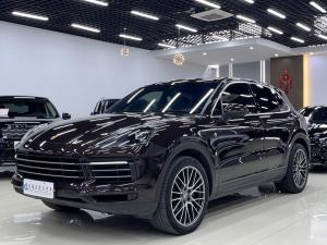 Porsche Cayenne 2018 Внедорожник