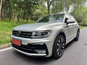 Volkswagen Tiguan L 2021 Petrol
