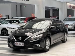 Nissan Altima 2018 Седан