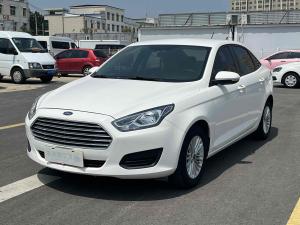 Ford Escort 2018 Седан