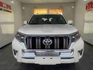 Toyota Prado 2018 Внедорожник