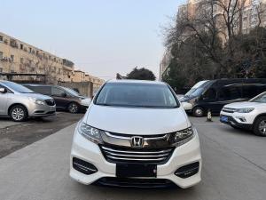 Honda Odyssey 2019 Седан