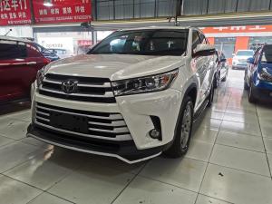 Toyota Highlander 2018 Внедорожник