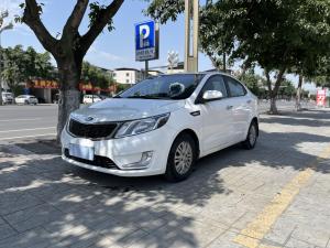 Kia K2 2013 Седан