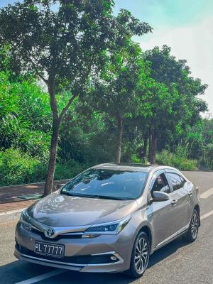 Toyota Corolla 2018 Седан