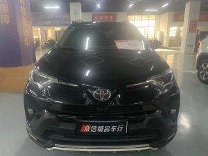 Toyota RAV4 2018 Внедорожник