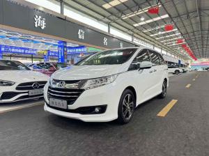 Honda Odyssey 2017 Седан