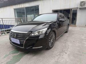 Toyota Crown 2019 Седан