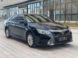Toyota Camry 2017 Седан