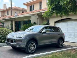 Porsche Cayenne 2013 Внедорожник