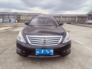 Nissan Altima 2011 Седан