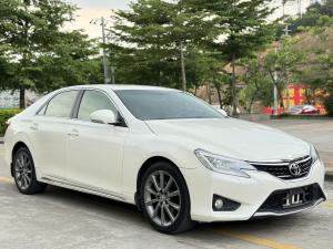 Toyota Reiz 2014 Седан