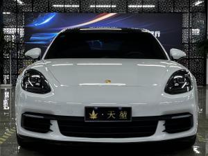 Porsche Panamera 2018 Седан