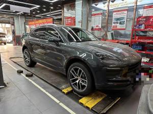 Porsche Macan 2023 Внедорожник