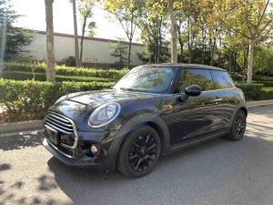 MINI 2016 Седан