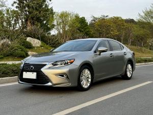 Lexus ES 2016 Седан
