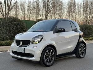 smart fortwo 2017 Седан