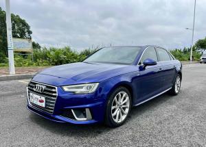 Audi A4L 2019 Седан