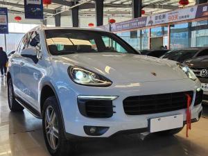 Porsche Cayenne 2015 Внедорожник