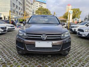 Volkswagen Touareg 2012 Внедорожник