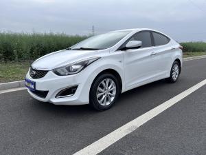 Hyundai Elantra 2018 Седан