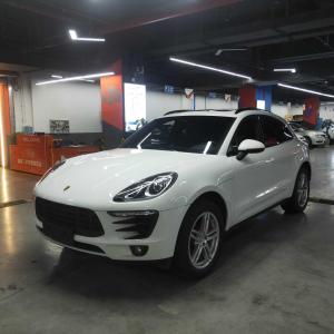 Porsche Macan 2015 Внедорожник