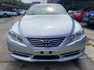 Toyota Reiz 2012 Седан