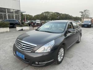Nissan Altima 2010 Седан