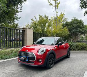 MINI 2017 Седан