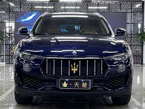 Maserati Levante 2017 Внедорожник