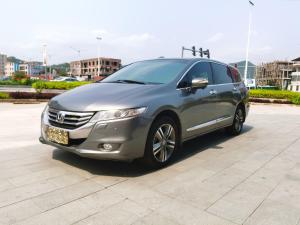 Honda Odyssey 2011 Седан